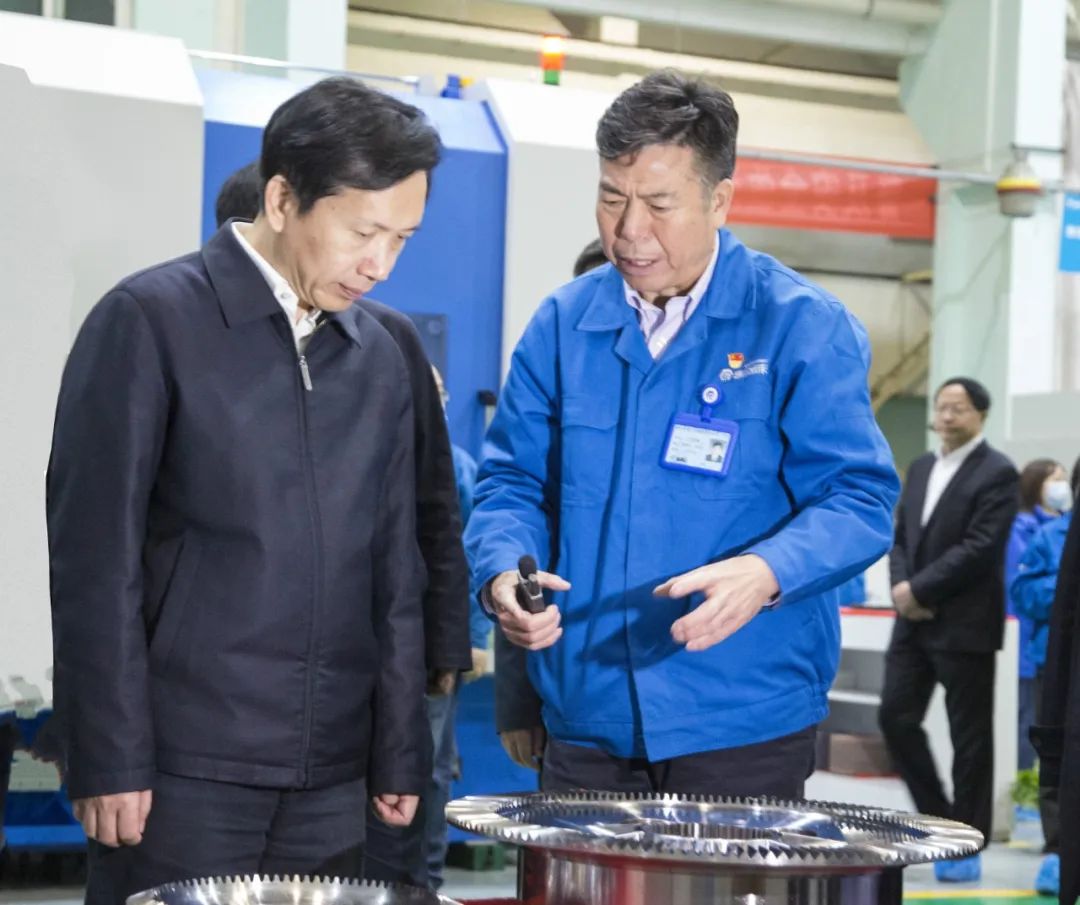 陕西省省长赵一德一行莅临秦川集团、法士特集团调研