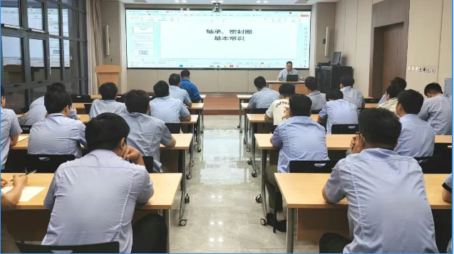 【精密装备】充电赋能 开展一线青年员工技能培训